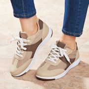 Freizeitschuhe & Sneaker